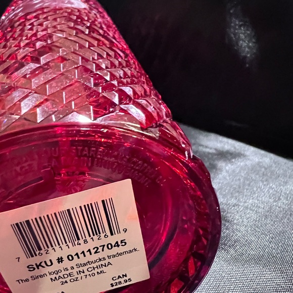 Starbucks Red 2022 Holiday Tumbler Cold Cup Venti 24 Ounces Jeweled and Studded - Picture 3 of 3